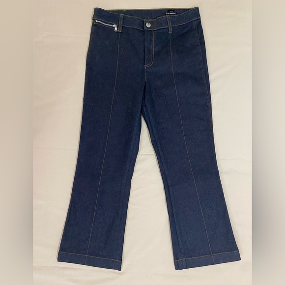 Club Monaco cropped jean. EUC - Picture 5 of 13